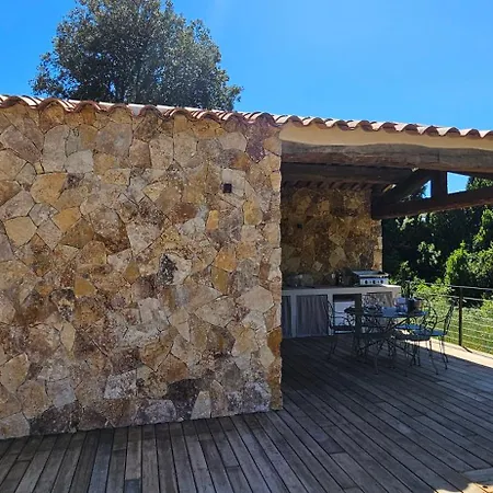U Casa Legnu & Sa Bergerie, Standing, Vue Montagne Panoramique Villa *